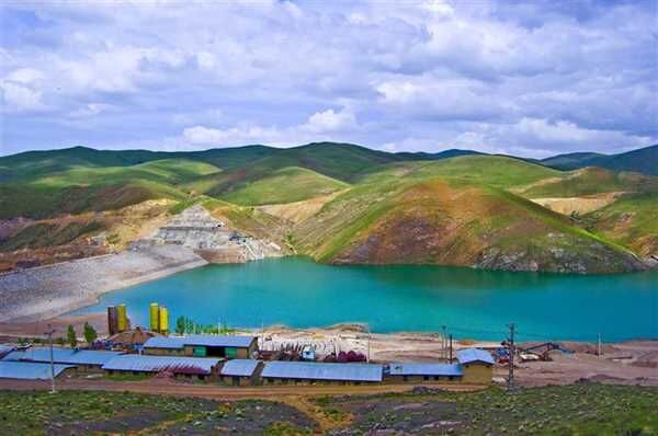 فاز نخست خط انتقال آب از سد کینه ورس به اراضی کشاورزی امسال بهره داری می‌شود