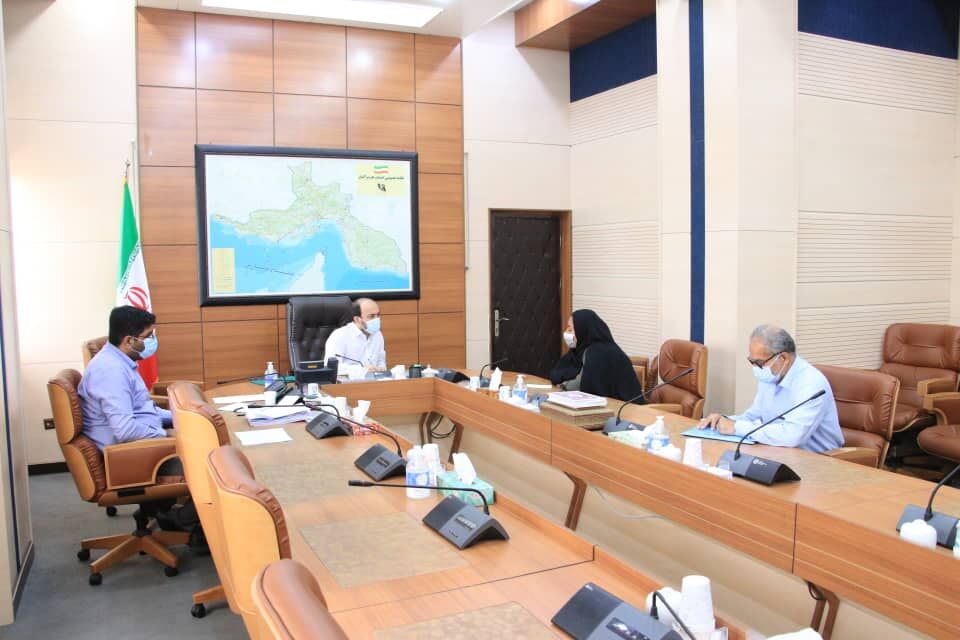 استاندار هرمزگان به ۶۰درخواست مردمی پاسخ داد  استاندار هرمزگان به ۶۰درخواست مردمی پاسخ داد
