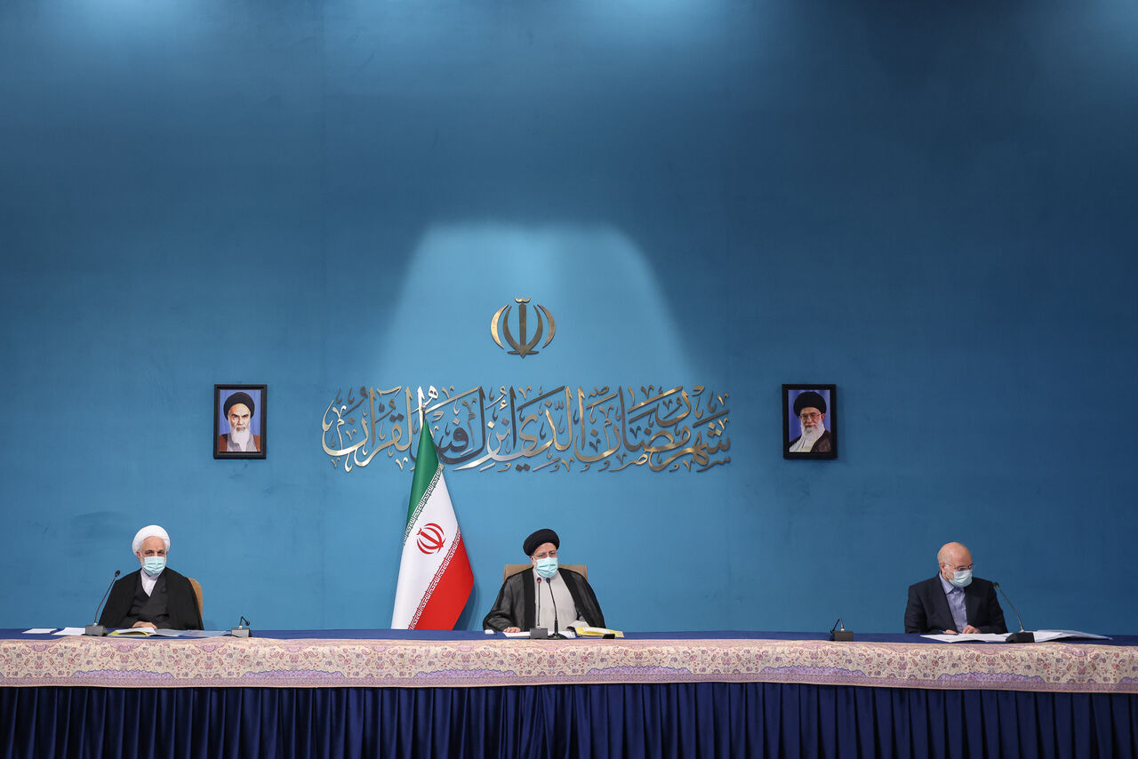 بازنگری وظایف و اختیارات مرکز ملی فضای مجازی و کمیسیونهای مربوطه