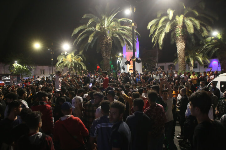 هواداران نساجی با جشن صعود به استقبال قهرمانی جام حذفی رفتند