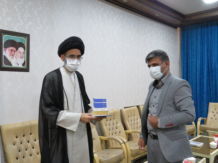 امام جمعه کاشان: ایرنا مقابل غول رسانهای دشمن رسالت مهمی عهدهدار است