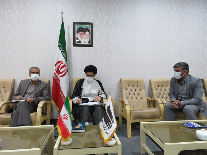 امام جمعه کاشان: ایرنا مقابل غول رسانهای دشمن رسالت مهمی عهدهدار است