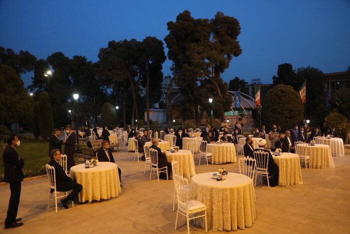 دولت سیزدهم به همکاری ویژه با کشورهای همسایه و اسلامی تاکید دارد