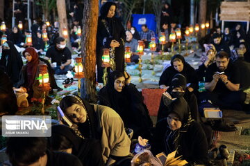 Les Iraniens célèbrent « la Nuit de Destin »