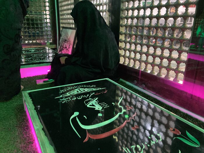 مزار شهدای گمنام وعدهگاه استجابت در شب قدر