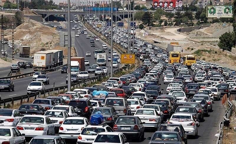 ترافیک سنگین صبحگاهی در آزادراه تهران - کرج - قزوین 