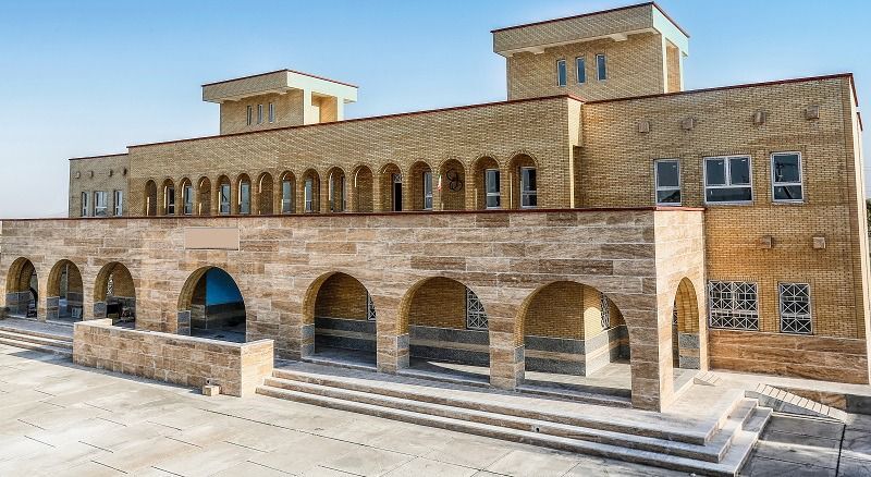 مدرسه های غیر استاندارد سیریک امسال برچیده می شود مدرسه های غیر استاندارد سیریک امسال برچیده می شود
