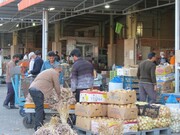 یک بام و دو هوای بازار میوه و تره‌بار در بیرجند