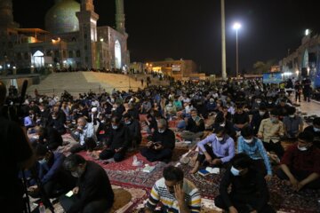 احیای شب بیست سوم رمضان در امام زاده سید مظفر ومسجد جامع بندرعباس