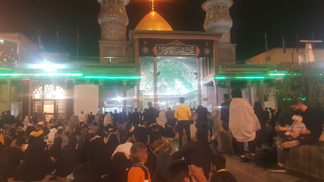 شهرستان ری در سالروز وفات حضرت عبدالعظیم حسنی سیاه پوش شد  شهرستان ری در سالروز وفات حضرت عبدالعظیم حسنی سیاه پوش شد