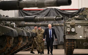 کمک نظامی۴۵۰ میلیون پوندی انگلیس به اوکراین