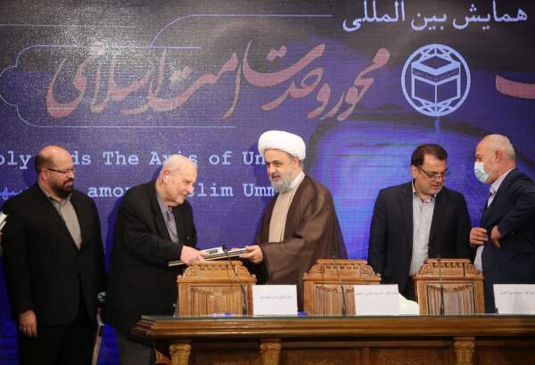 قدس سرزمین همه ادیان الهی و محور جهان اسلام است 6