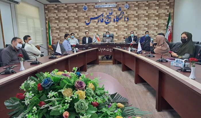 آلودگیهای نفتی مهمترین چالش خلیج فارس است