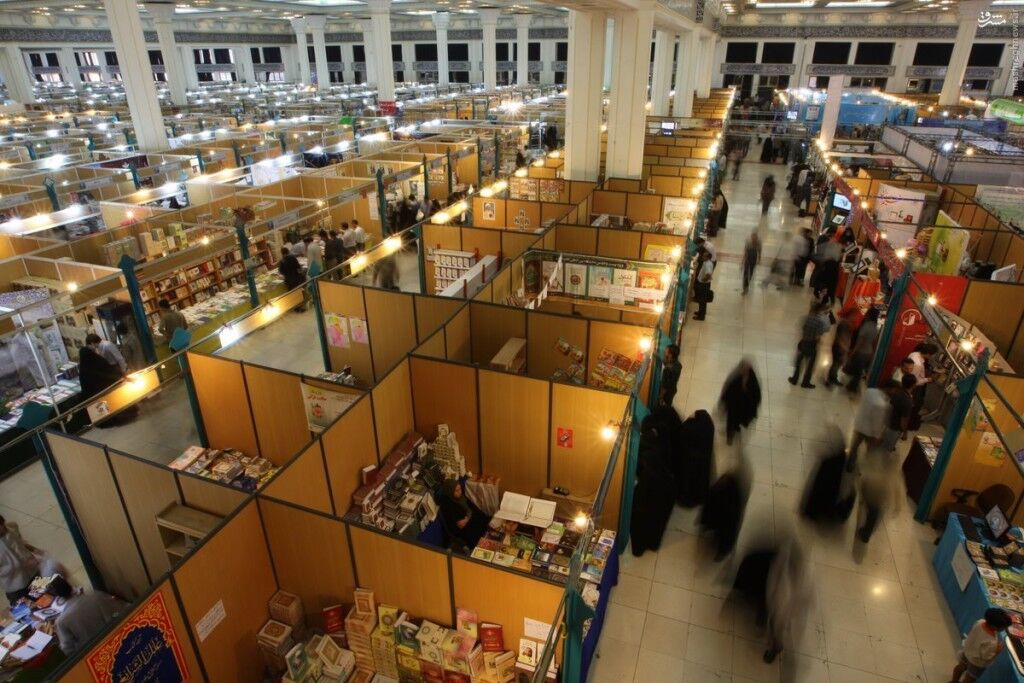 همه ناشران در فضای مسقف جانمایی می‌شوند