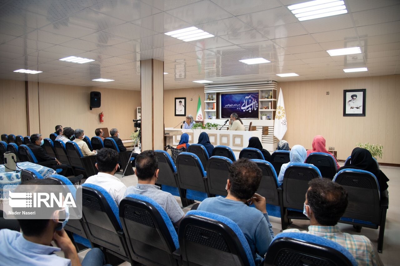 دفتر محافل ادبی نهاد کتابخانه‌های عمومی کشور در البرز افتتاح شد
