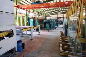 تولید 12 هزار تن شیشه در واحد تولیدی پنجره آریا کردستان