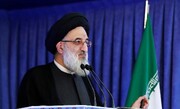 امام جمعه کرج : ایران قوی  متحد و یکپارچه در برابر بدخواهان ایستاده است