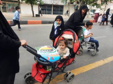 حضور کودکان و نوجوانان گنبدی در راهپیمایی روز قدس