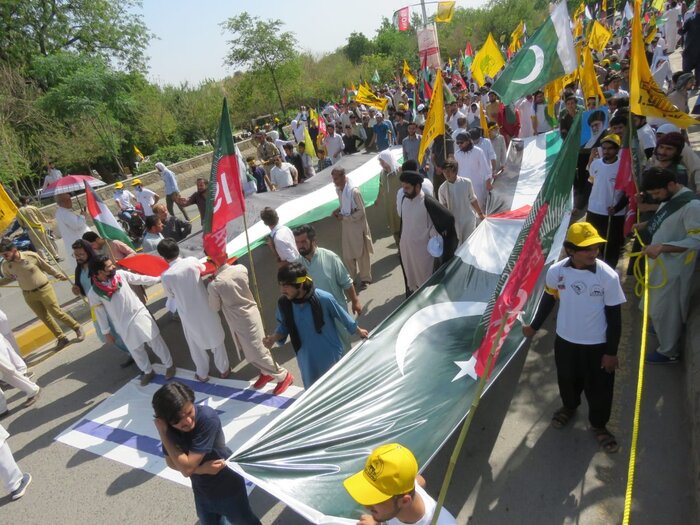 خروش مردم پاکستان در حمایت از مقاومت فلسطین و برائت از توطئه ننگین سازش