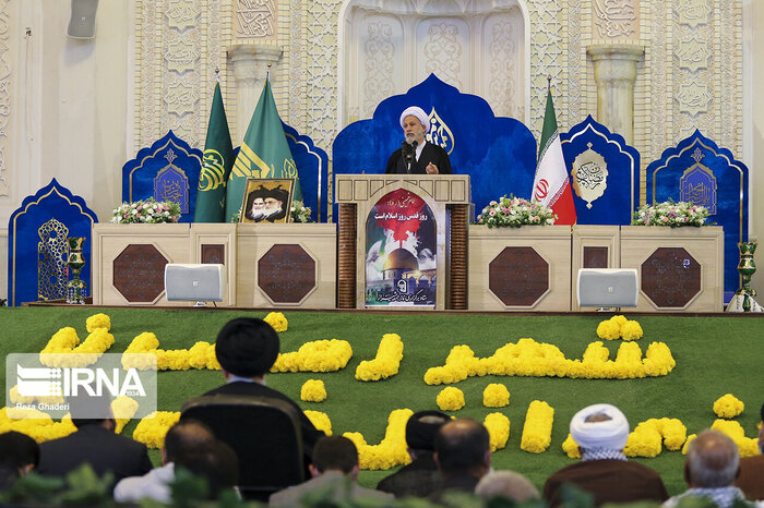 امامان جمعه سراسر کشور: ترس و وحشت صهیونیستها را فراگرفته است