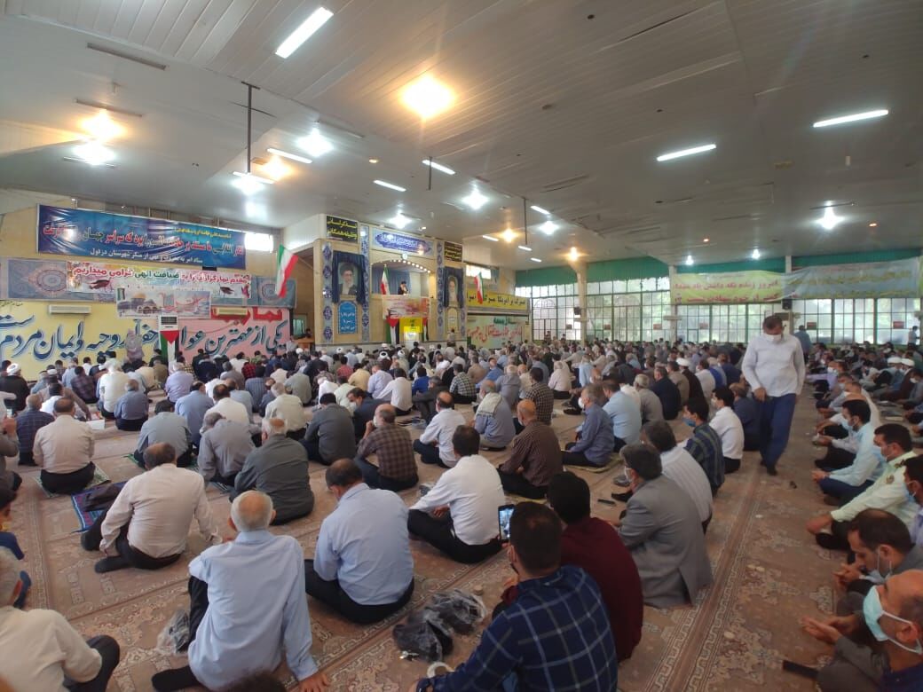 امام جمعه دزفول: قیمت سرسام آور خودرو غرور ملی را خدشه‌دار کرده است