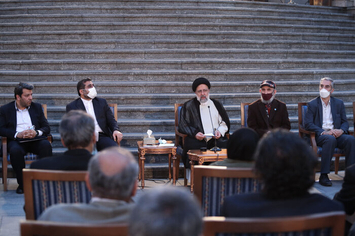 مسیر کنسرتها بر مدار عهد و قول؛ ۶۰ اجرا در ۲۰ روز/ با دورغ آن را گِل نکنیم