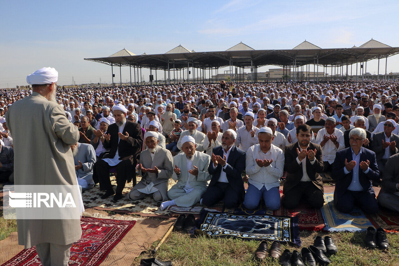 نماز عید فطر اهل سنت گنبدکاووس در مصلی اقامه می‌شود