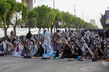 اقامه نماز عيد فطر در کرمانشاه