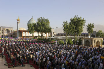 اقامه نماز عید فطر در شیراز