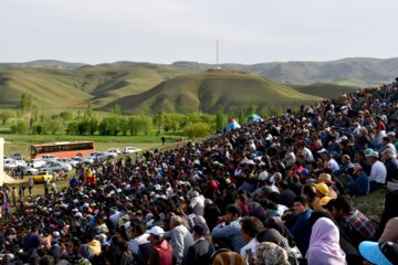 مسابقات کشوری کشتی با چوخه در منطقه مرزی باجگیران