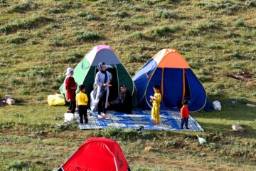 مسابقات کشوری کشتی با چوخه در منطقه مرزی باجگیران