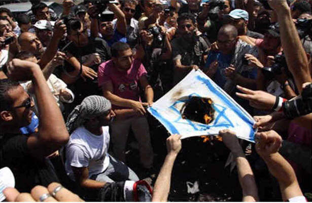 تجمع اعتراضی اردنی‌ها مقابل سفارت رژیم صهیونیستی در امان + فیلم