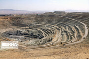 عملیات استخراج در معدن سنگ آهن گزستان بافق یزد آغاز شد+ فیلم