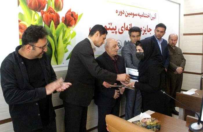 برگزیدگان سومین دوره جایزه رسانهای پینووس کردستان معرفی شدند