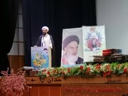 امام جمعه همدان: مسئولان برای رفع مشکلات معیشتی معلمان گام بردارند