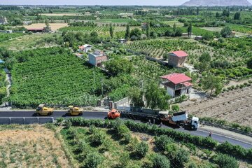 آسفالت راه روستایی آذربایجان‌غربی