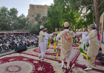 آیین جشنواره ملی فرهنگ اقوام در خرم‌آباد