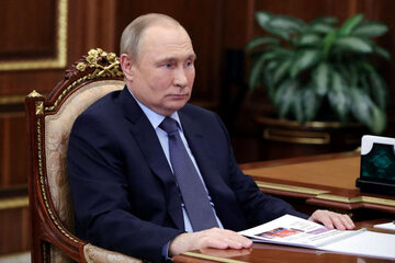 دعوت پوتین از رئیس جمهوری الجزایر برای سفر به روسیه 