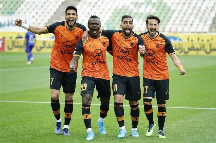 ترکیب منتخب هفته بیست و هشتم لیگ برتر؛ کرمانیها در غیاب سرخابیها پرچمدار شدند