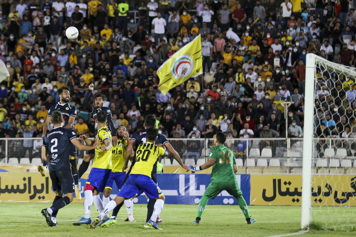 داستان یک سقوط؛ استعفا شاید مرهمی باشد بر دل هواداران فجر شیراز