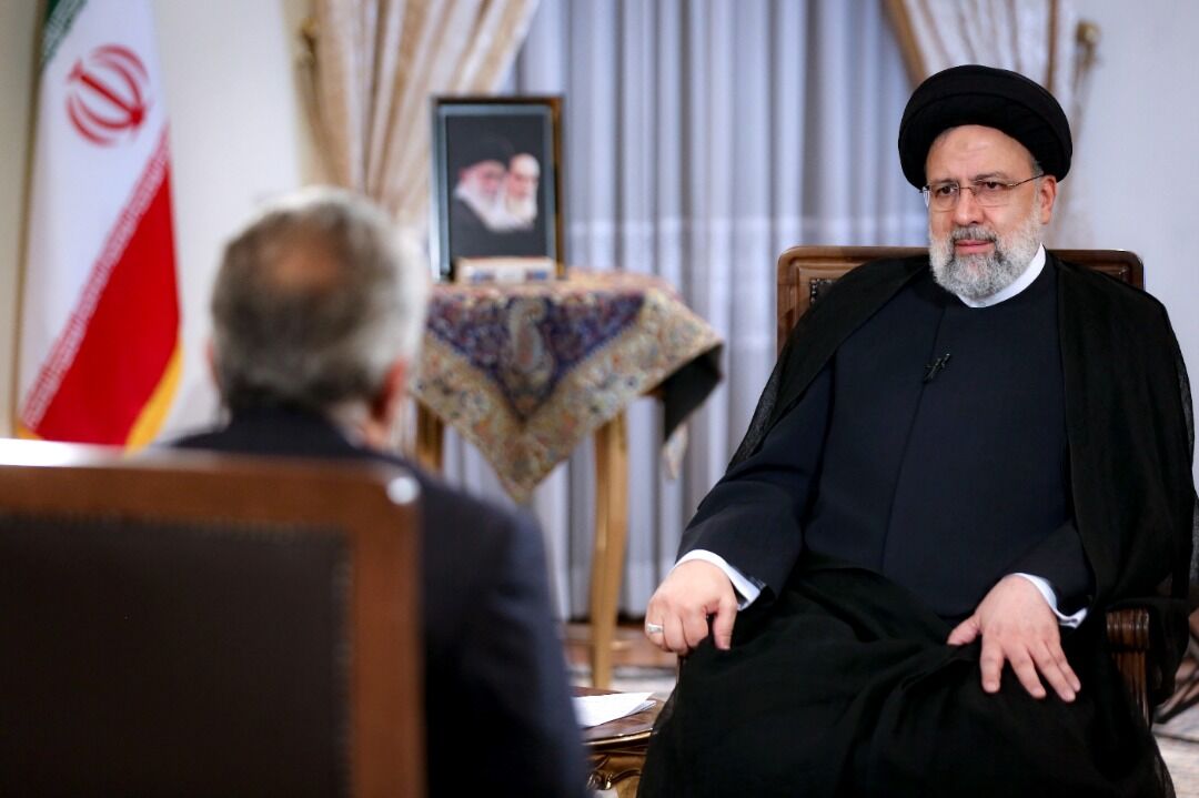 با فرمان رئیس جمهور یارانه دریافتی افراد به ۴۰۰ هزار تومان در ماه افزایش یافت با فرمان رئیس جمهور یارانه دریافتی افراد به ۴۰۰ هزار تومان در ماه افزایش یافت