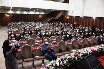 تقدیر از استادان علوم پزشکی استان سمنان