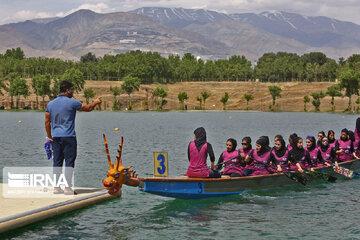 Iran : ligue nationale féminine Dragon Boat