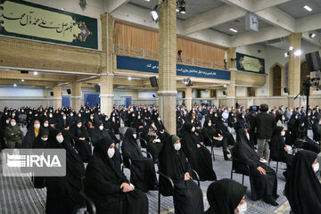 Meeting between Leader, Iranian teachers