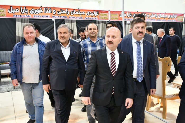 فرماندار ماکو: تردد کامیونها در مرز بازرگان روان سازی شود