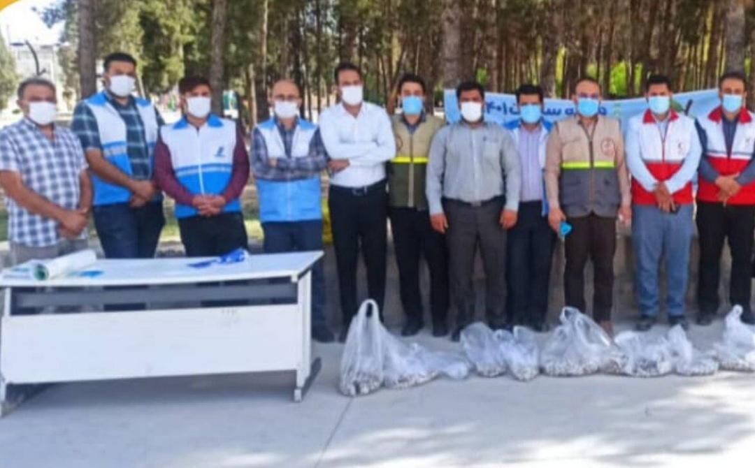 دوستداران طبیعت در جهرم، «ته سیگار»ها را جمعآوری کردند دوستداران طبیعت در جهرم، «ته سیگار»ها را جمعآوری کردند