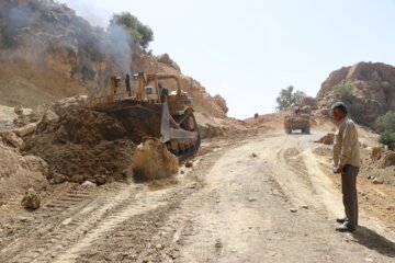 مرمت ایلراه منار توسط گروه جهادی شهید سید حمید تقوی فر