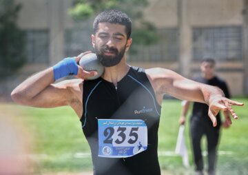 نمایی از رقابت‌های دو و میدانی قهرمانی کشور در خرم‌آباد