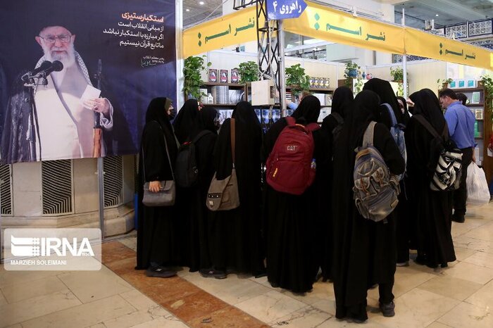 عطش یار مهربان زیر ذرهبین/ سِرو عشق با طعم ادب