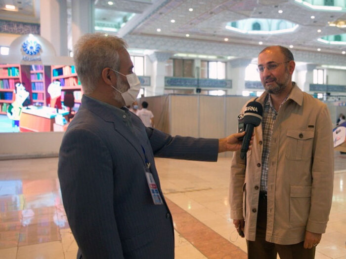 مدیرعامل مجمع ناشران انقلاب اسلامی: ارتقای عملکرد در نمایشگاه کتاب هنوز جای کار دارد 2